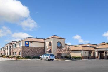 هتل Comfort Inn East