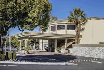 هتل Comfort Inn Sunnyvale  Silicon Valley