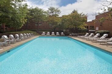 هتل Crowne Plaza Columbus North Worthington, An Ihg