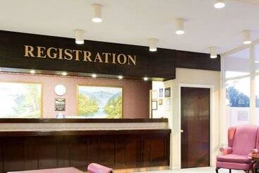 هتل Days Inn By Wyndham Raleigh South