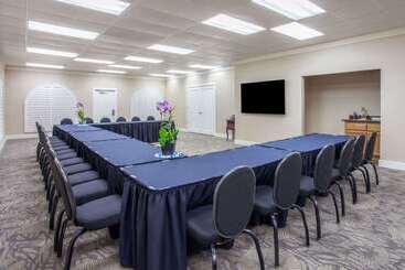 Days Inn By Wyndham San Diego Hotel Circle