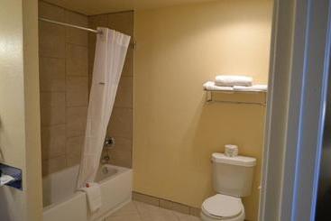 هتل Days Inn Spokane