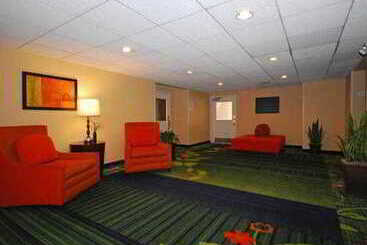 هتل Fairfield Inn Boston Dedham