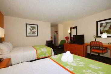 هتل Fairfield Inn Boston Dedham