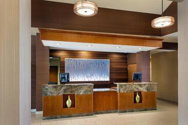 هتل Fairfield Inn Sacramento Cal Expo