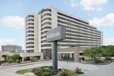 هتل Hilton College Station & Conference Center