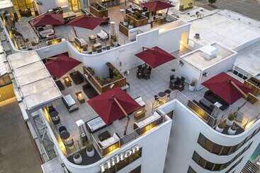 هتل Hilton College Station & Conference Center