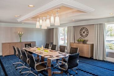 هتل Hilton Wilmington/christiana