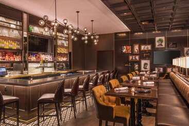 هتل Hilton Wilmington/christiana