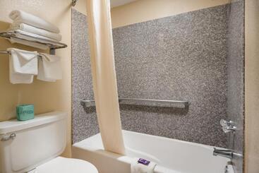هتل Knights Inn College Station