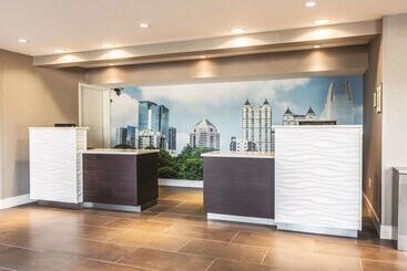 هتل La Quinta By Wyndham Atlanta Midtown   Buckhead