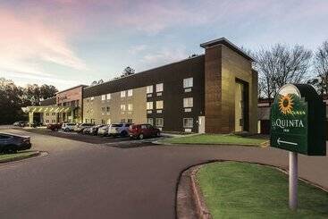 هتل La Quinta By Wyndham Atlanta Midtown   Buckhead