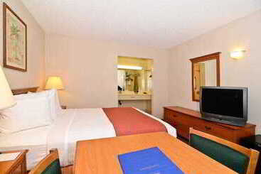 هتل Pleasant Inn