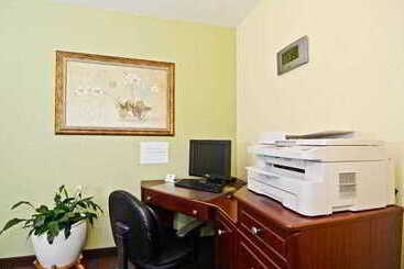 هتل Pleasant Inn