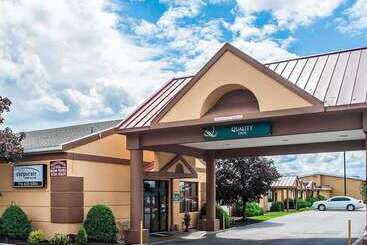 هتل Quality Inn Airport
