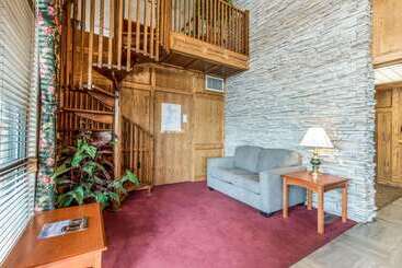 هتل Quality Inn Cedar City   University Area