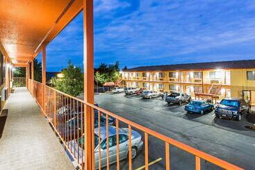 هتل Quality Inn Cedar City   University Area