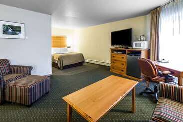 هتل Quality Inn Kodiak