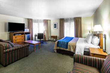 هتل Quality Inn Kodiak
