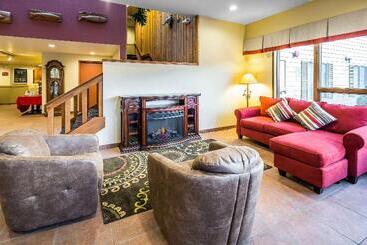 هتل Quality Inn Kodiak