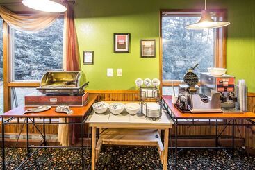هتل Quality Inn Kodiak