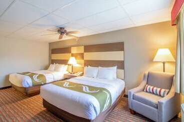 هتل Quality Inn Near Rocky Mountain National Park