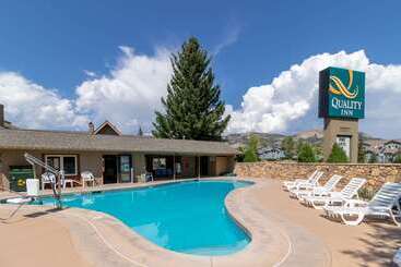 هتل Quality Inn Near Rocky Mountain National Park