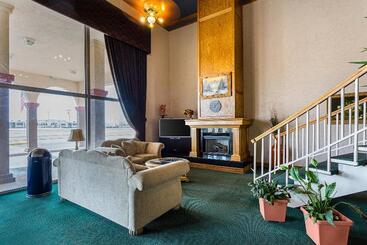 هتل Rodeway Inn Roswell West