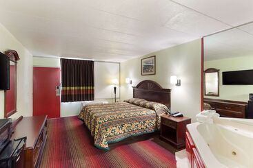 هتل Rodeway Inn