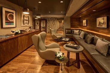 هتل Sixty Beverly Hills