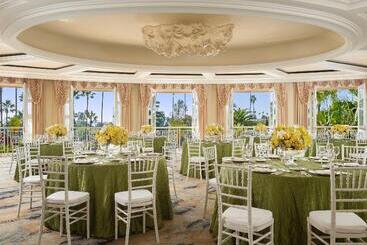 The Beverly Hills Hotel   Dorchester Collection