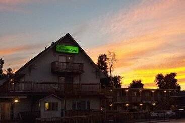 هتل Lookout Mountain Lodge