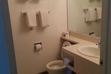 هتل Lookout Mountain Lodge