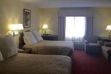 هتل University Inn Duke