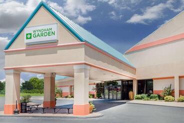 هتل Wyndham Garden Stillwater