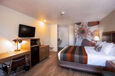 مُتل Best Western Sandman