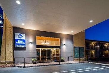 مُتل Best Western Sandman