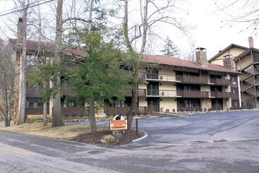Resort Brookside Lodge