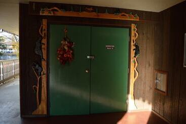 Resort Brookside Lodge