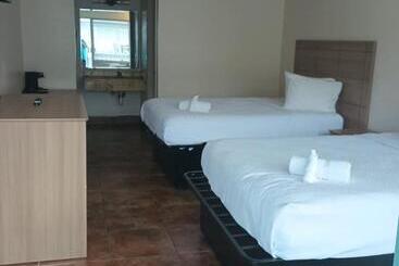Altamonte Springs Hotel And Suites