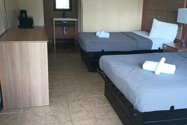 Altamonte Springs Hotel And Suites