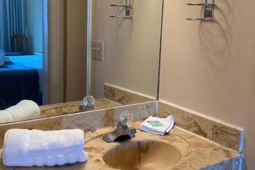 Altamonte Springs Hotel And Suites