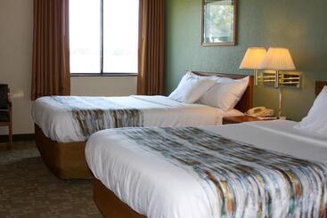 هتل Barkers Island Inn Resort & Conference Center