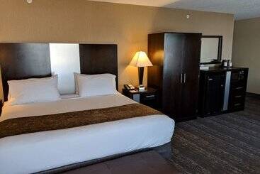 בית מלון כפרי Best Western Braintree Inn