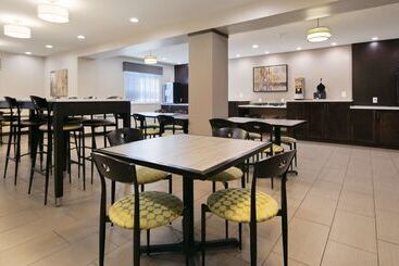 Отель Best Western Harvest Inn & Suites