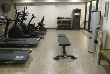 Отель Best Western Harvest Inn & Suites