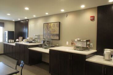Отель Best Western Harvest Inn & Suites