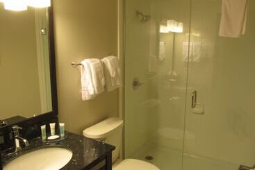 Отель Best Western Harvest Inn & Suites
