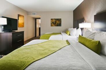 Отель Best Western Harvest Inn & Suites