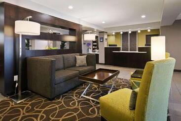 Отель Best Western Harvest Inn & Suites